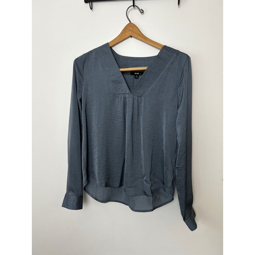 MINE Slate Blue V-Neck Long Sleeve Pleated Blouse Small Woman's NWT
